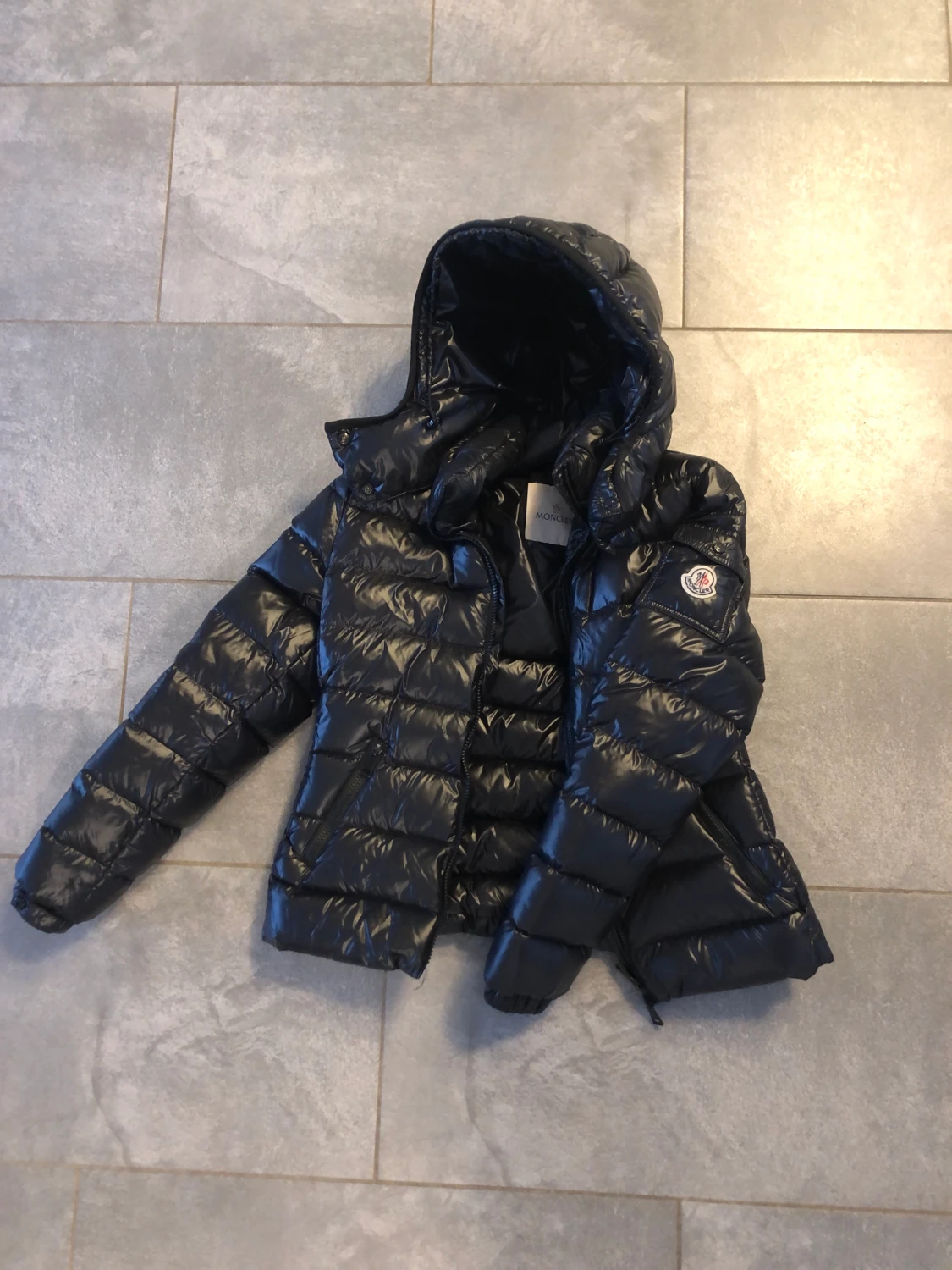 Moncler storlek Xs - 90