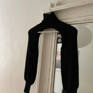 Bolero från Zara - Stickad polo bolero 😛🤗