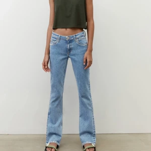 Marcopolo jeans  - Säljer dessa populära jeans från Marc opolo. Dessa är knappt använda. Hör av er vid intresse 💙 nypris 1145