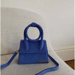 Väska - Marinblå handväska till salu 