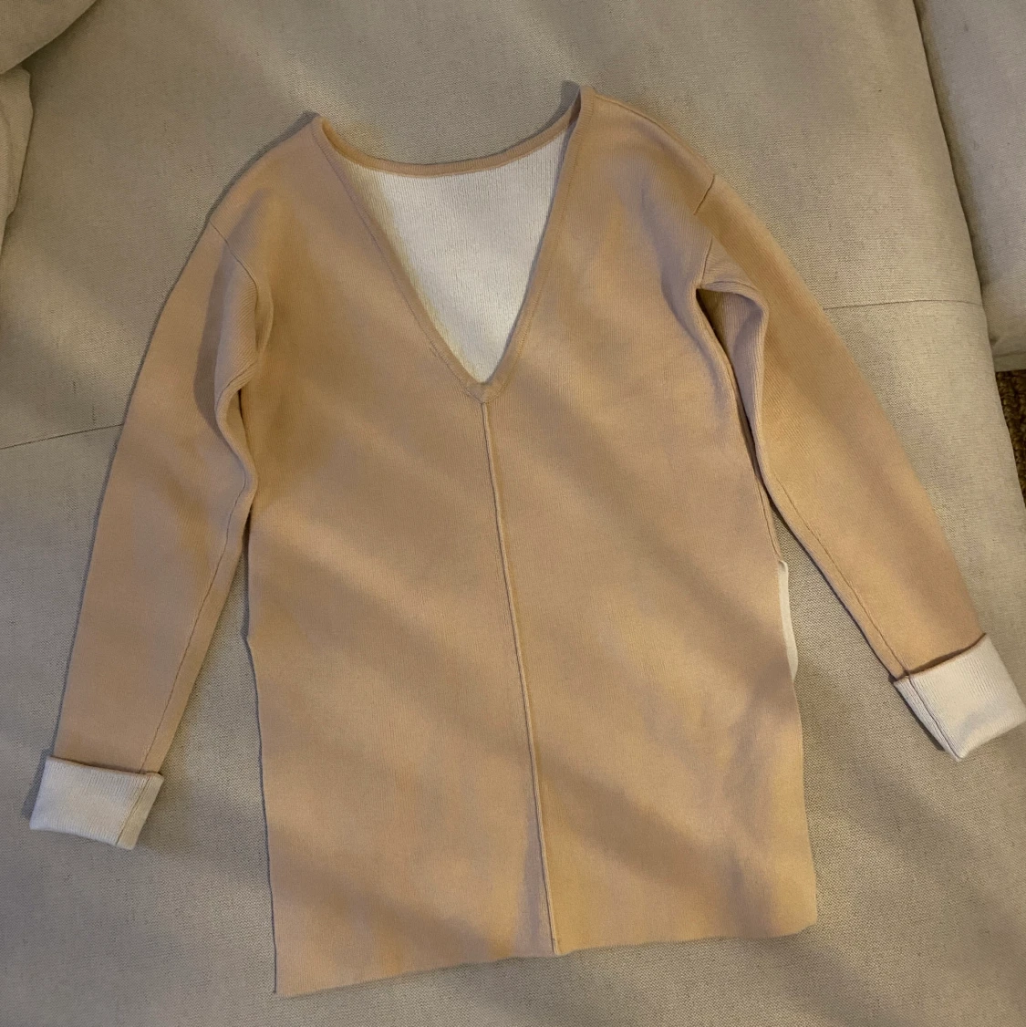 Rosa tjock tröja. - 90