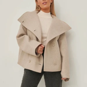 Kappa nakd  - 2 första bilder är lånade!! Säljer denna då jag inte passar i färgen. Den e slutsåld på nakd’s hemsida & varit länge!! Använd fåtal gånger.