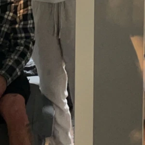 Ljusa linnebyxor  - Använda fåtal gånger, fint skick