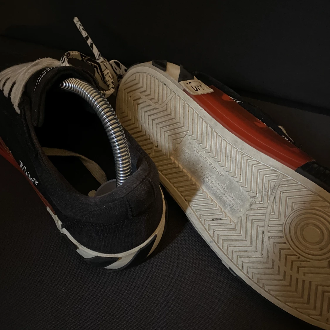 Off white skor, ”vulcanized sole” - 91