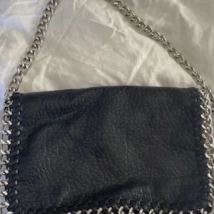 Kedje väska - Kan självklart ta fler bilder 