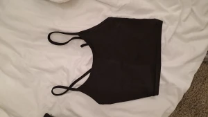 Linne - Kan vara fint på sommaren och skönt när det är varmt. Har inte avänt de mer är 1-3 gånger.