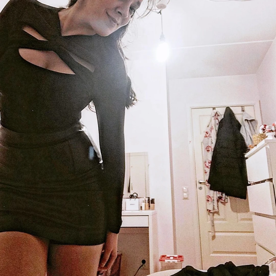 En festligt fin croptop till salu.  - 90