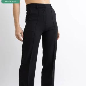 MADLADY kostymbyxor  - W34-L32, lite slitna nere på benen därav 150kr nypris 600kr