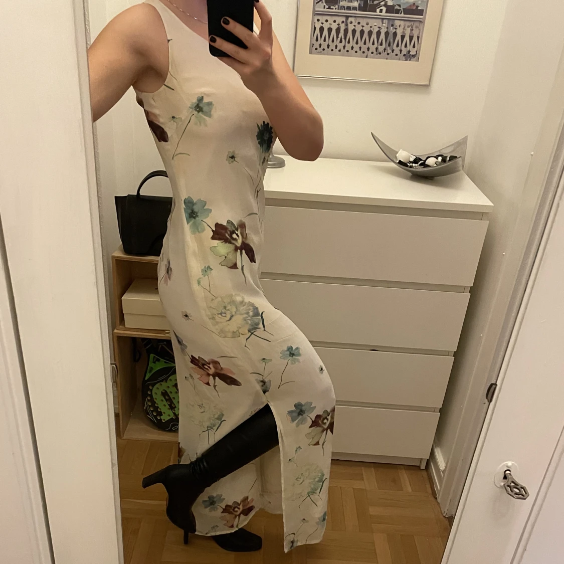 Blommig långklänning