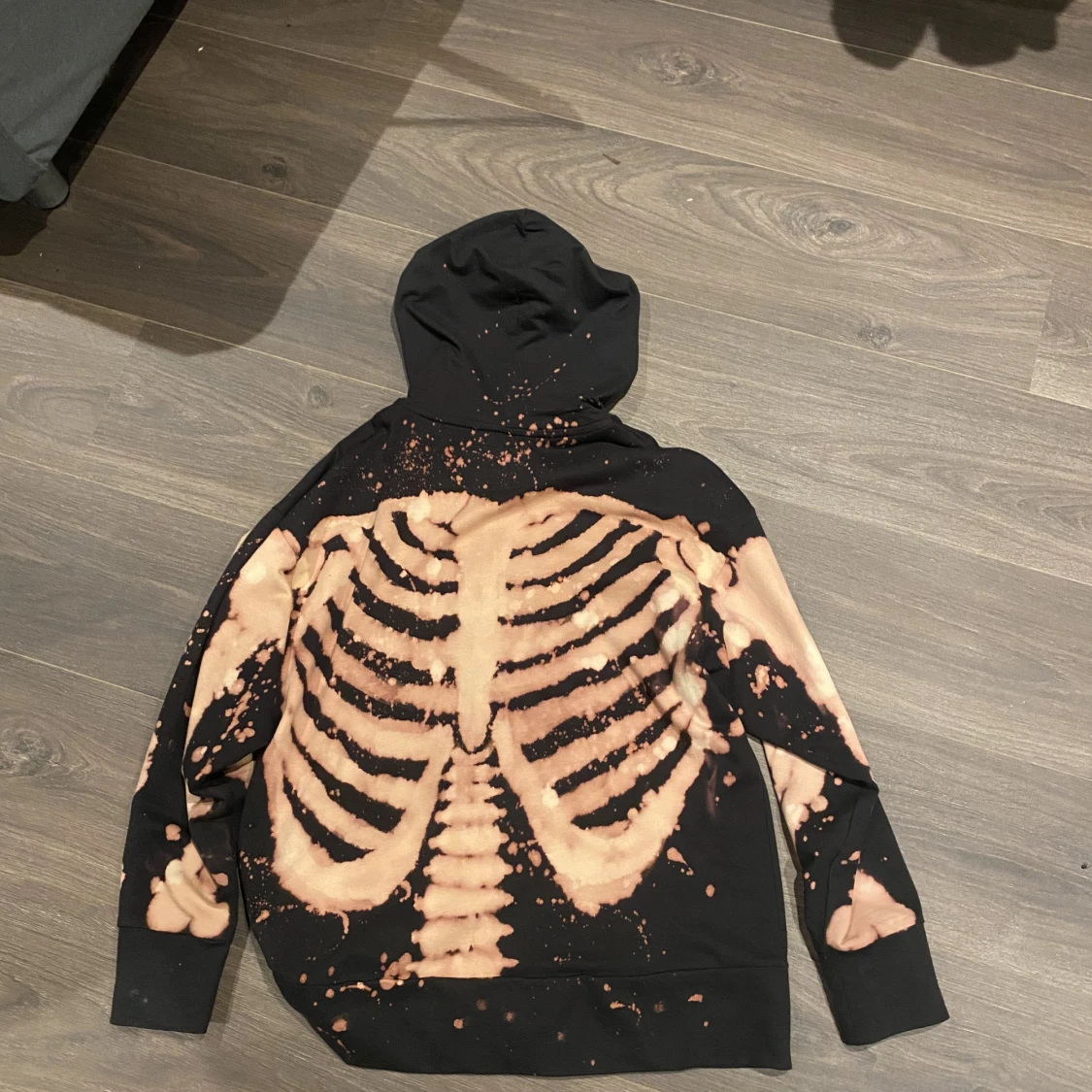 custom skeletthoodie - 90