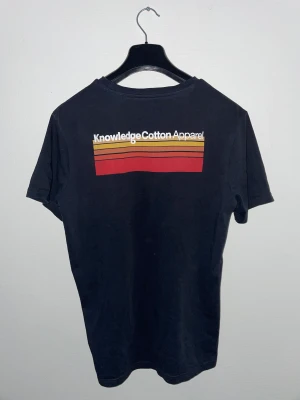 Knowledge cotton t shirt  - Storlek S