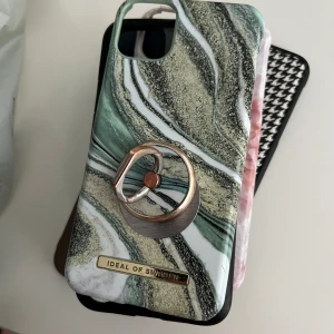 iPhone 11 PRO Max cover  - Sex fina iPhone 11 PRO Max skal för endast 200kr. 