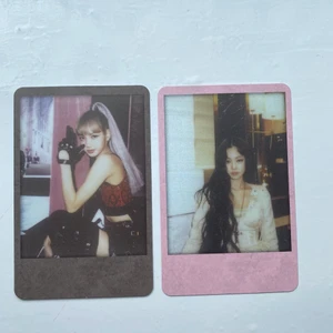 blackpink lisa, jennie KTL photocards  - säljer dessa 80kr/styck, eventuellt trade mot annan blackpink photocard då jag inte har många, skriv vid intresse! ( JENNIE PC ÄR SÅLD )