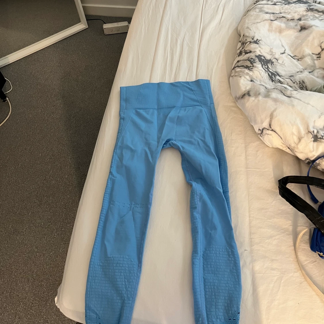 Blå träningsthights storlek S