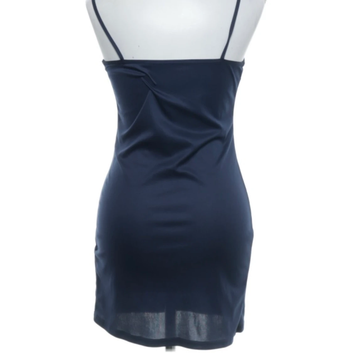 Satinklänning XS 34 oanvänd - 90