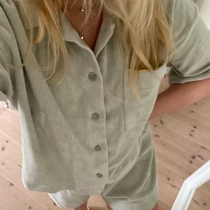 Frotté set  - Settet är från H&M och är aldrig använt🤍