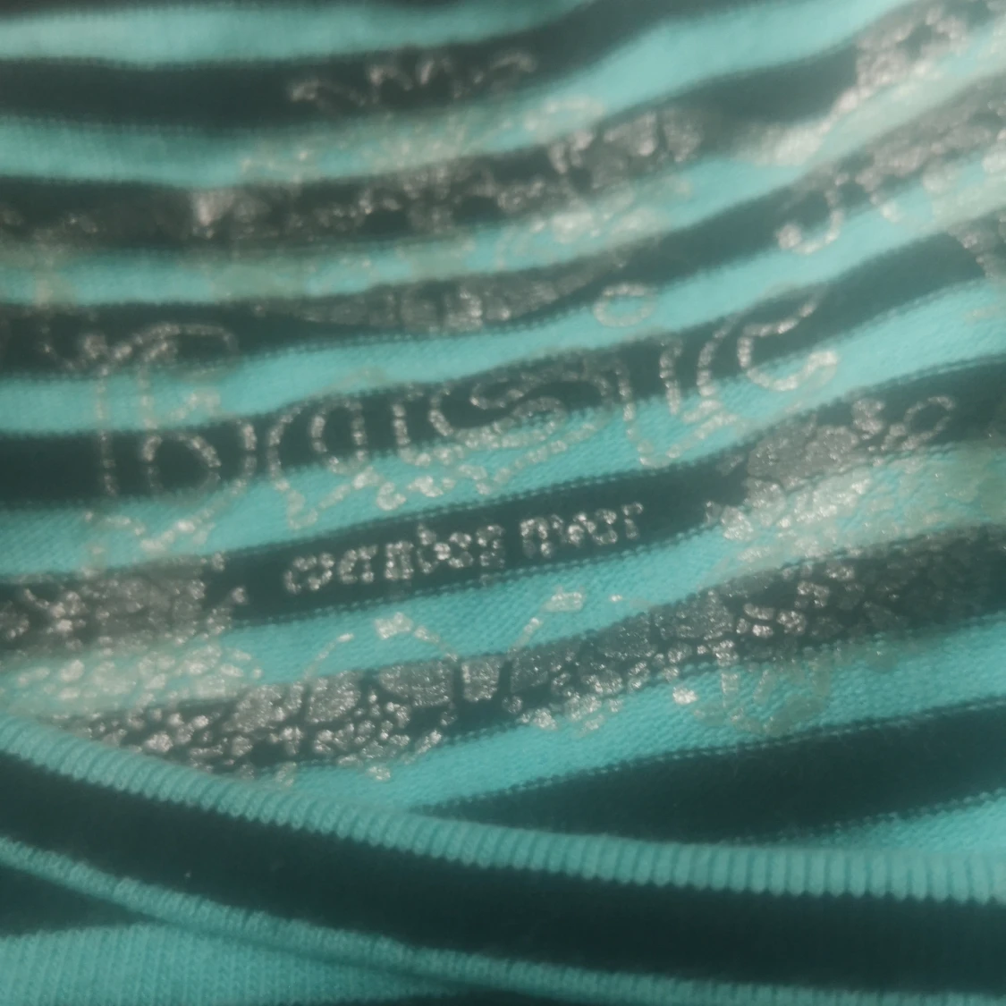 Super snygg randig tröja.  - 91