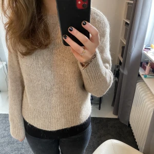 Mohair  - Super härlig beige tröja i mohair 