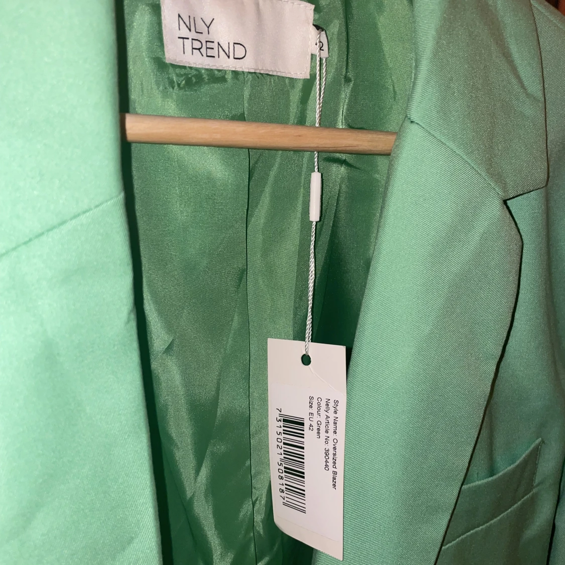 Grön kavaj Nelly strl 42 - 91