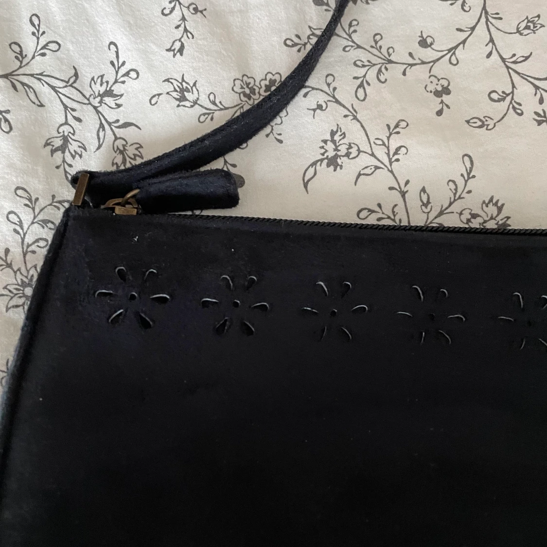 Svart liten handväska  - 91