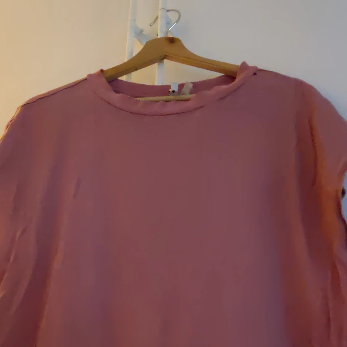 Divided t-shirt klänning - 90