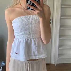 Såå fin topp från hollister🌼🌼🌼 - Såå fin topp från hollister🌼🌼🌼