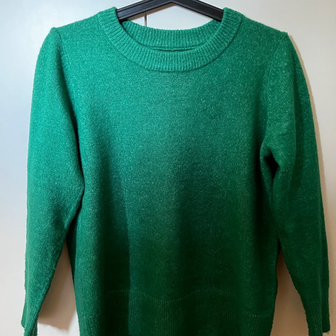 Grön stickadtröja - 90