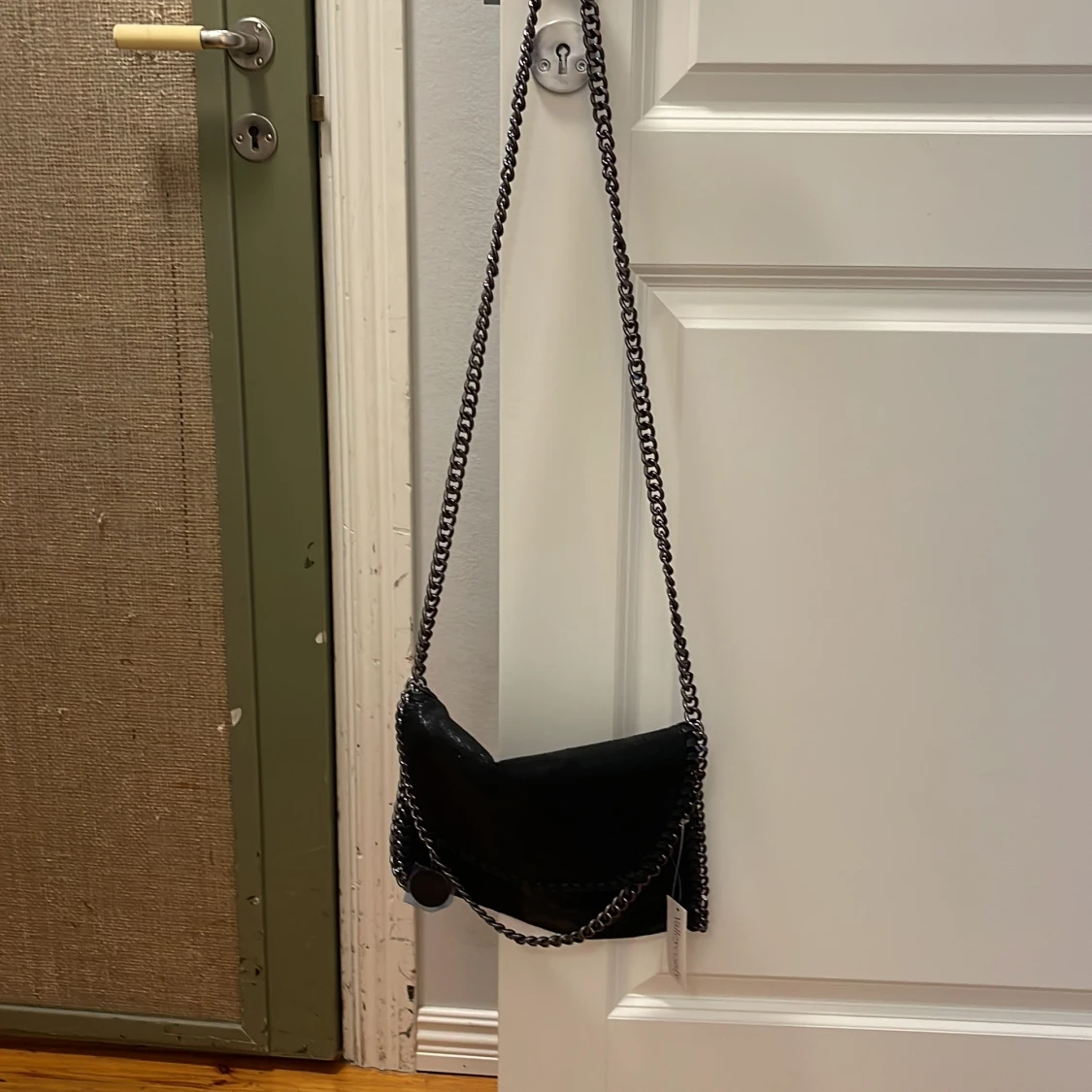 Stella McCartney liknand väska