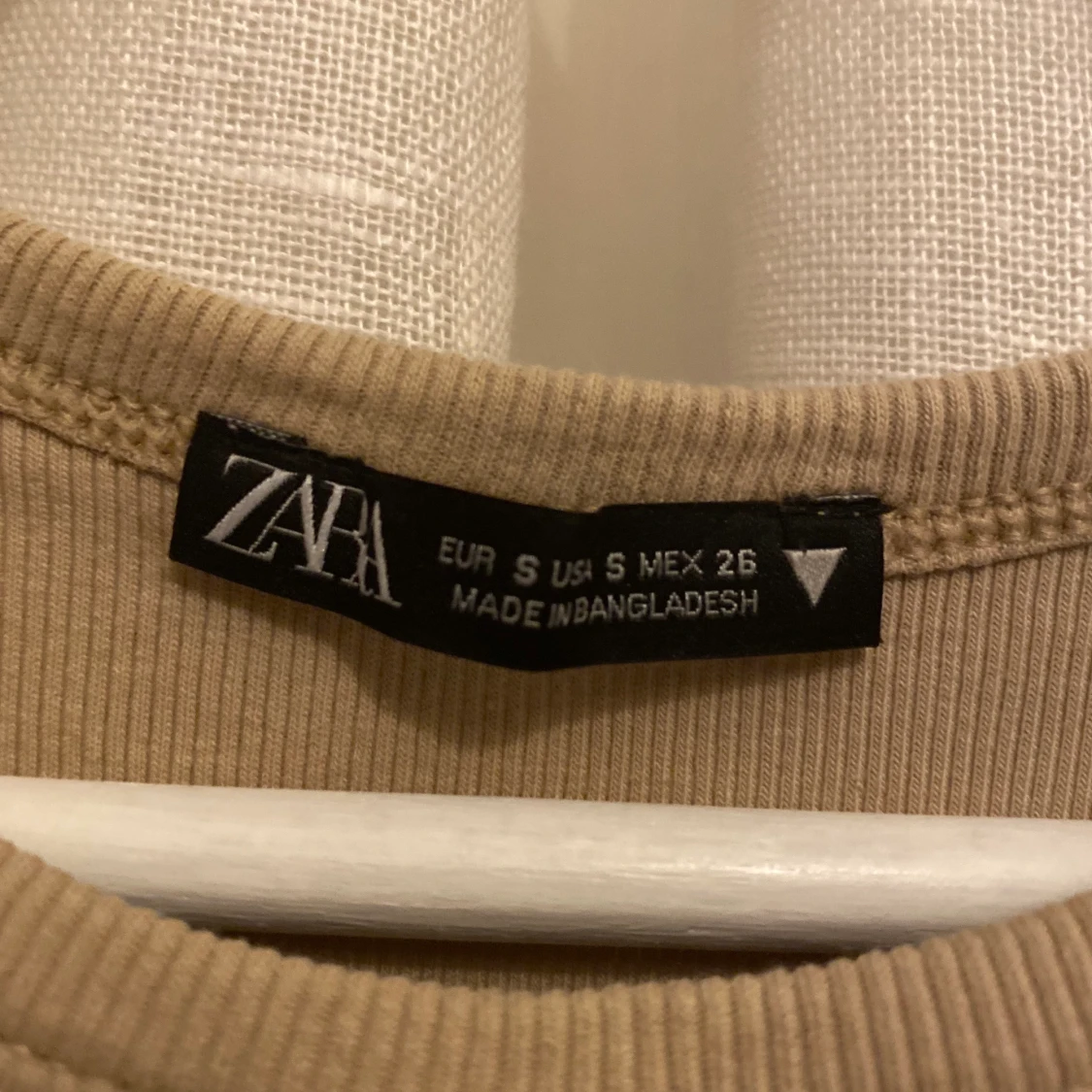 Beige linne från Zara!! - 90