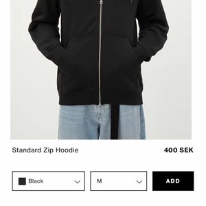 Söker weekday zip hoodie herr  - Säljer en svart zip hoodie från weekday i storlek L, Inge defektioner eller liknande.Kan tänka mig att sälja för 200 + frakt. Skriv om du är intresserad 