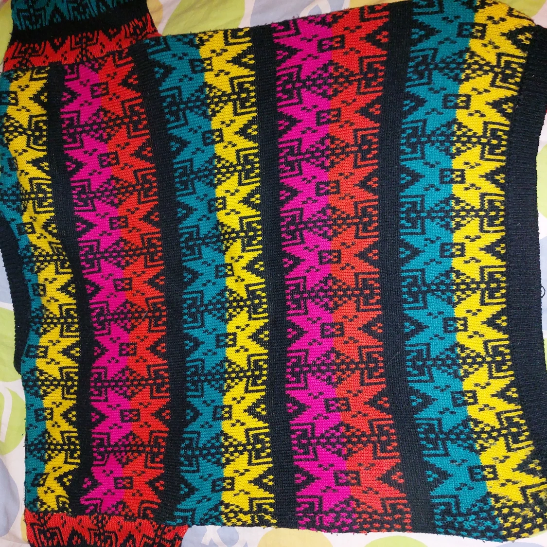 Färgglad, super mysig sweatshirt - 90