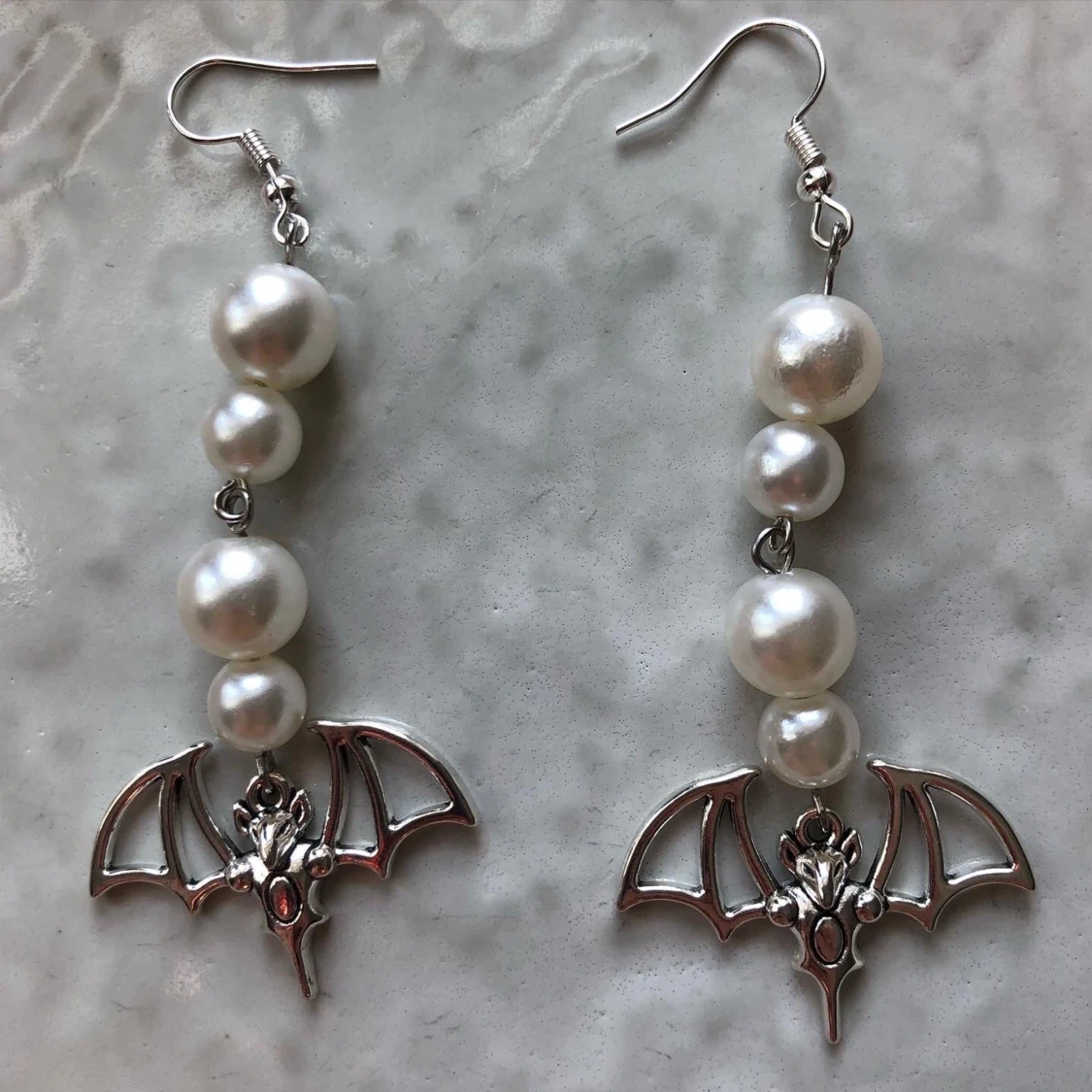 Pearl earrings - 90