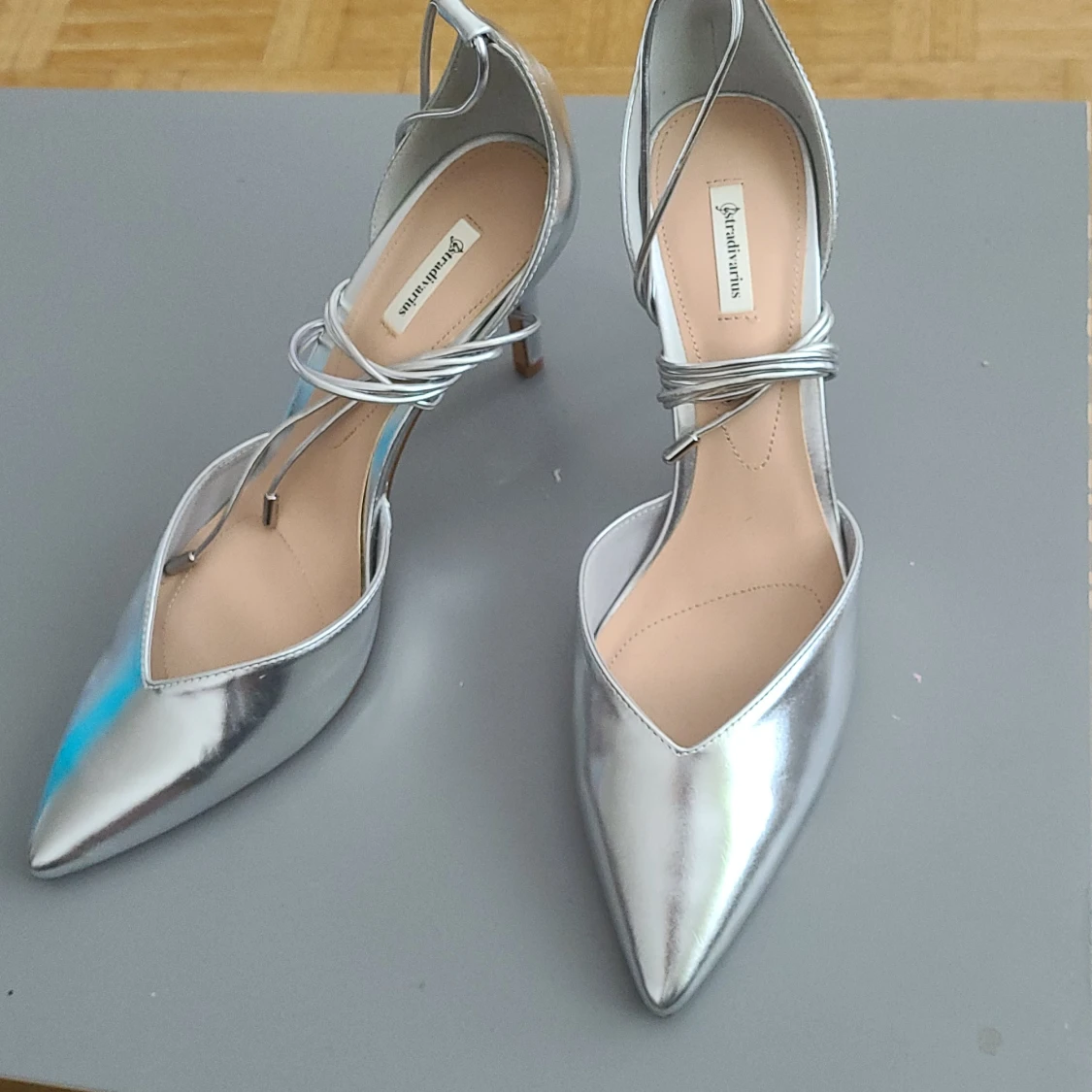 Stradivarius pointy toes - 90