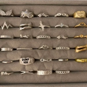 Ringar - Så fina unika ringar. 40kr styck 💕💕 stl XS-M