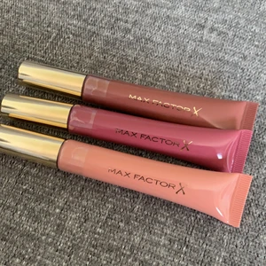 Läppstift  - Säljer tre olika läppstift tillsammans för 100kr. Dom är aldrig använda 