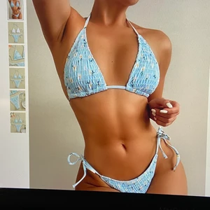 M - Säljer denna jättefina bikini då jag fick hem den i fel storlek. Den är aldrig använd så den är så gott som ny.💕