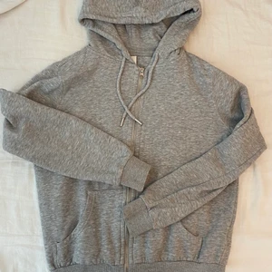 Kofta - Kofta med dragkedja ifrån hm