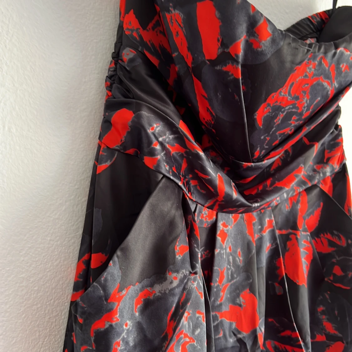 Festklänning svart/röd - 91