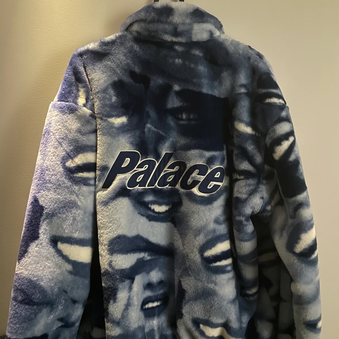 Palace fleece jacka - 90