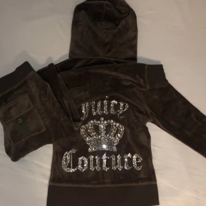 Juicy couture  - Köptes på AliExpress för över 600kr säljer 450kr, inga defekter 