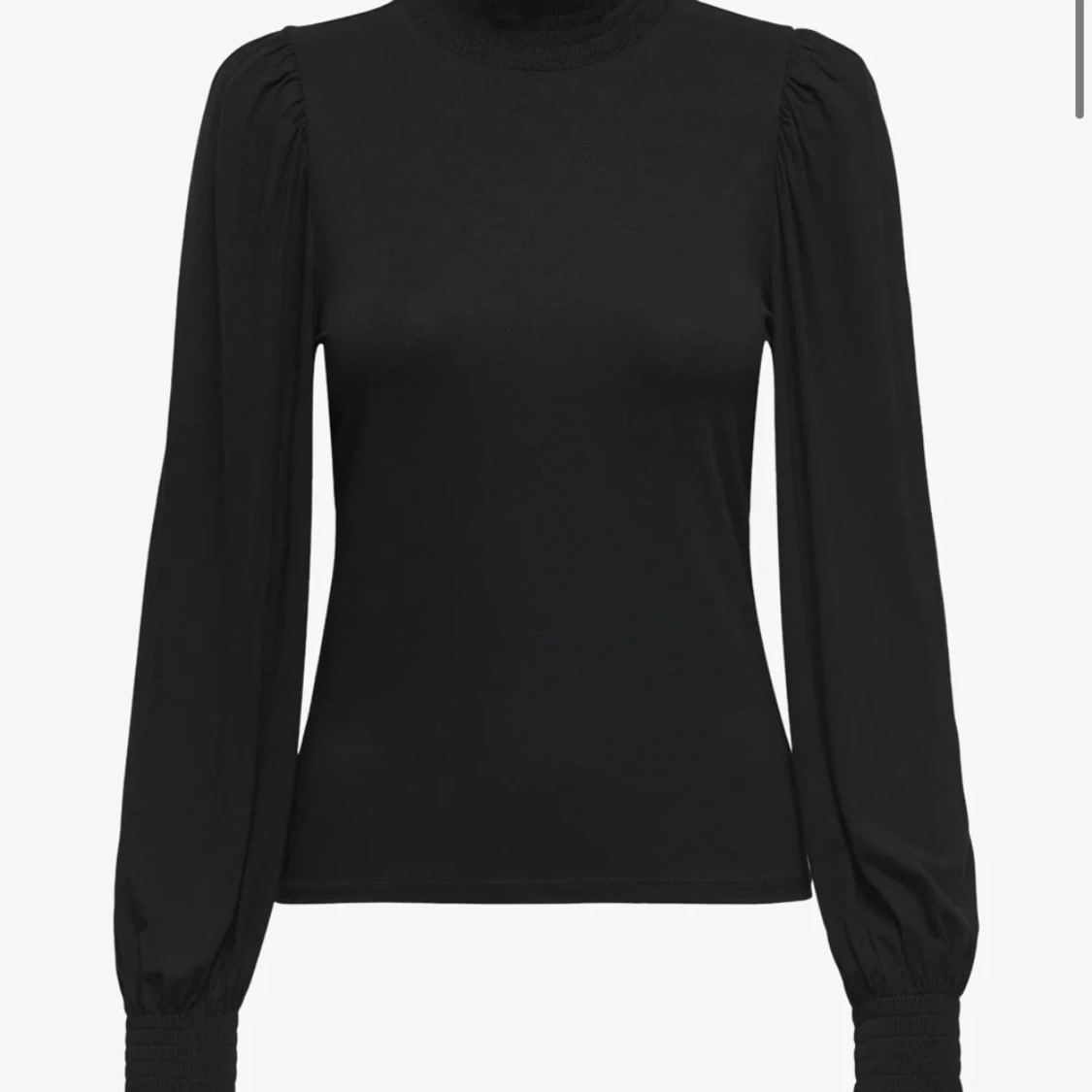 Endast testad tröja i storlek S