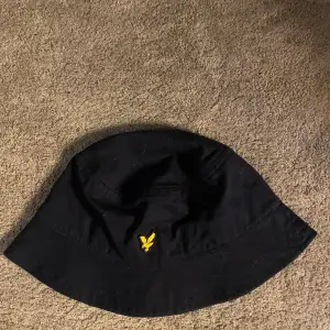 Lyle & scott hatt 