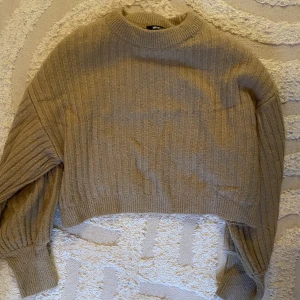 Stickad tröja från Gina Tricot - Fin tröja från Gina