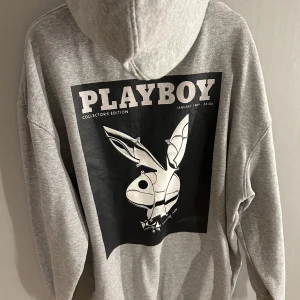 Playboy hoodie  - Playboy hoodie storlek 40, kan användas som klänning 
