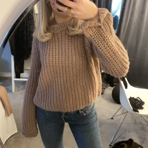Stickad tröja  - Så fina stickad tröja som passar till allt❤️