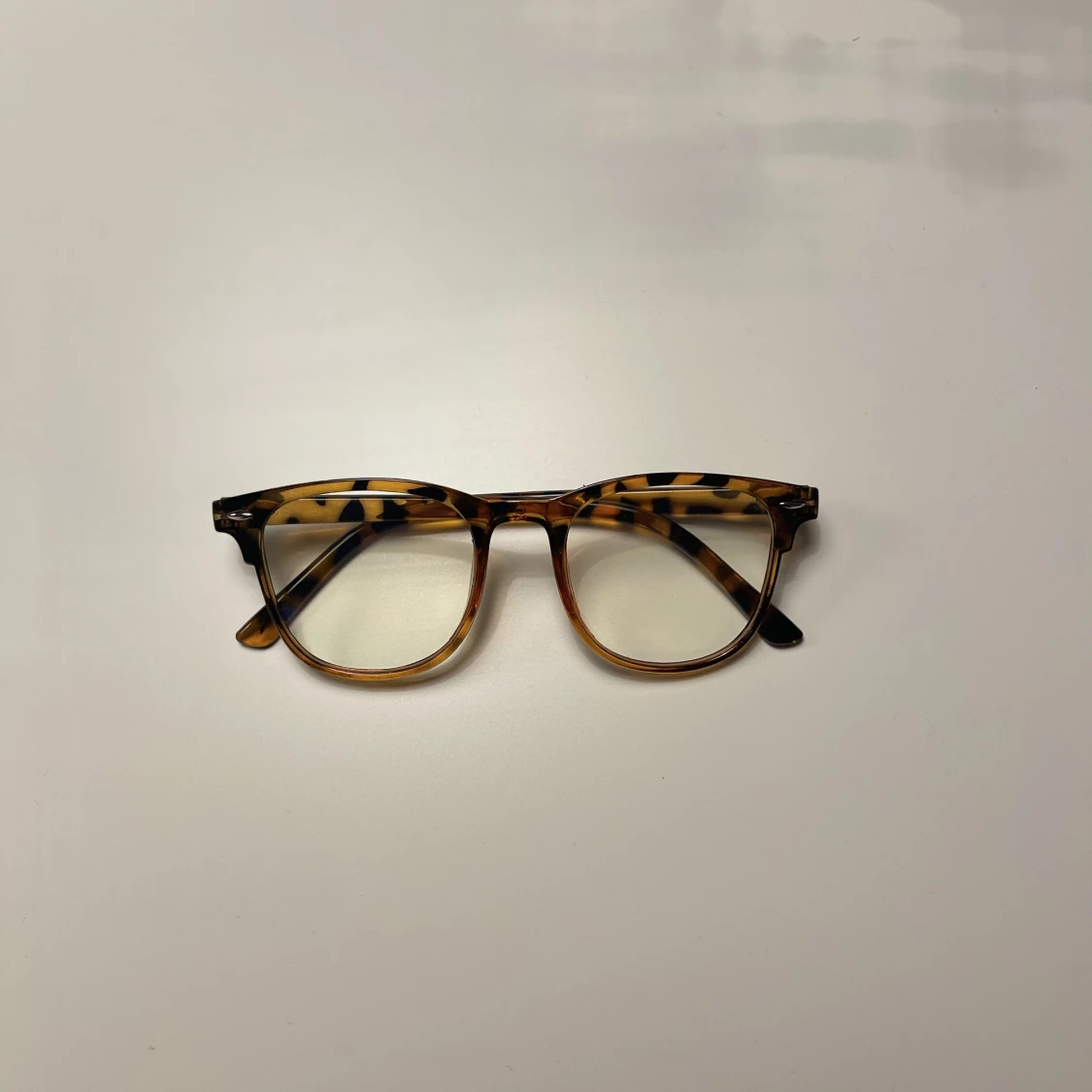 Leo print blåljusglasögon