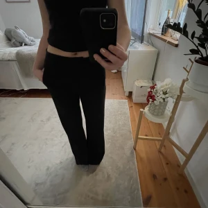 Kostymbyxor  - Jättefina kostymbyxor från märket Stock Lm i strl 34