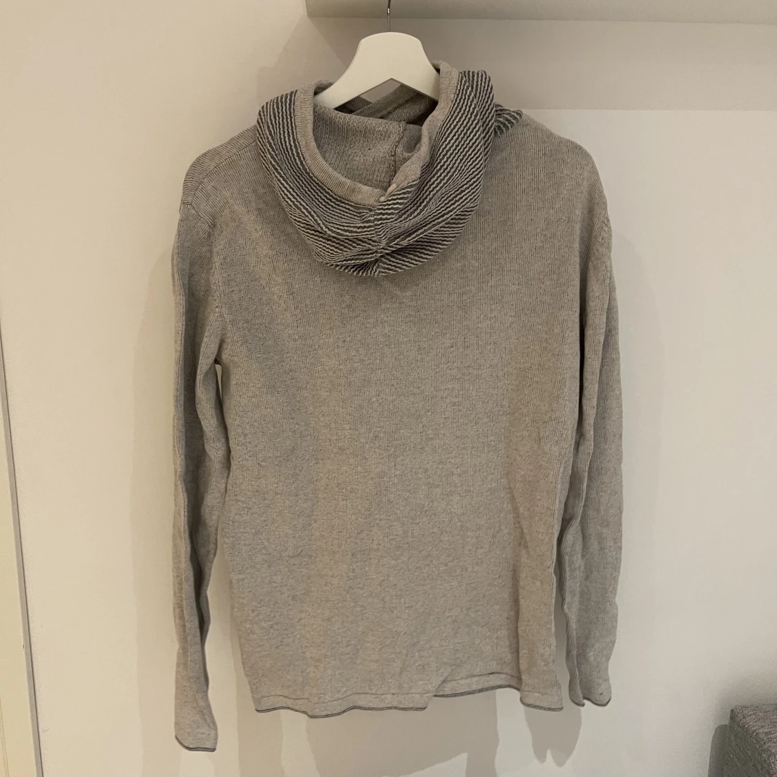 Jack & Jones Hoodie - 90