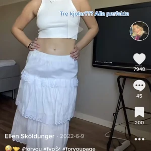 Vit långkjol - Jättefin kjol!!