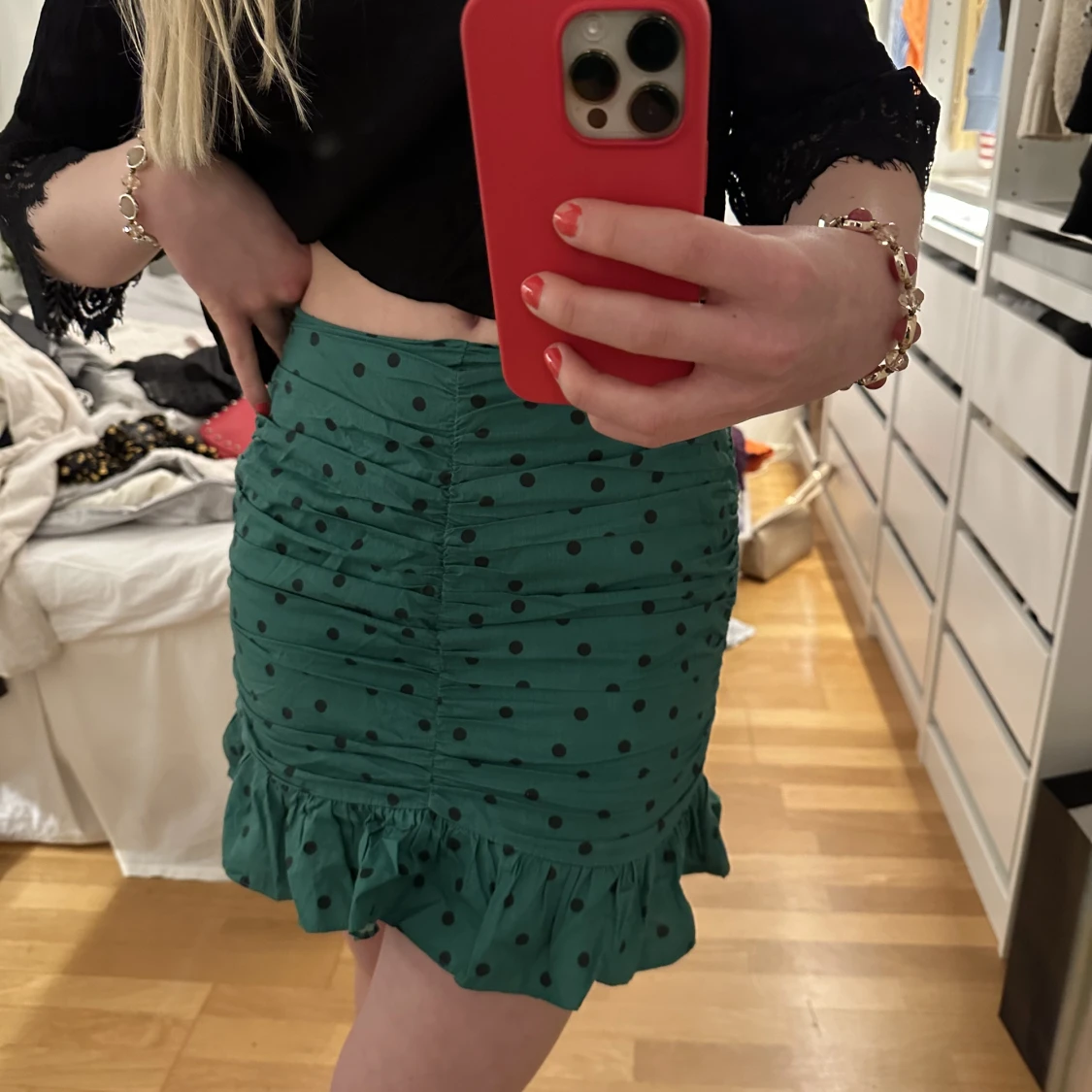 Volang kjol med prickar - 91